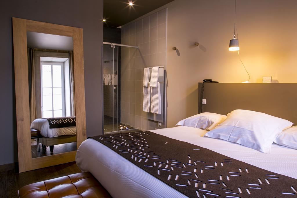 Aux Terrasses Tournus Quarto foto